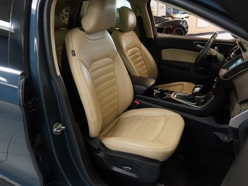 Used 2016 Ford Edge SEL w/ Equipment Group 201A AWD/4WD image 27