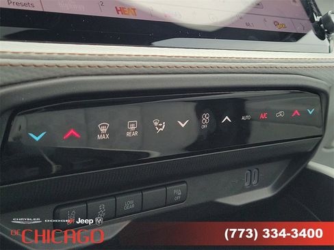 New 2026 Jeep Cherokee Overland image 35