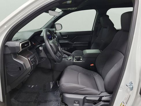 New 2026 Toyota Tacoma SR5 image 10