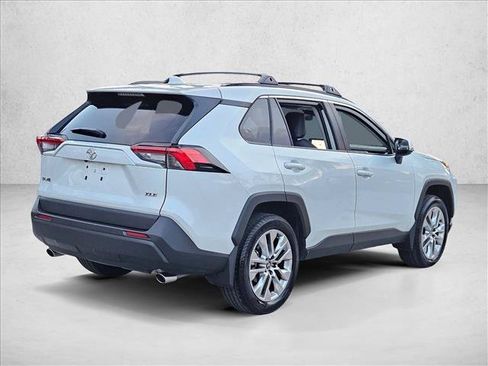 Used 2025 Toyota RAV4 XLE Premium FWD image 5