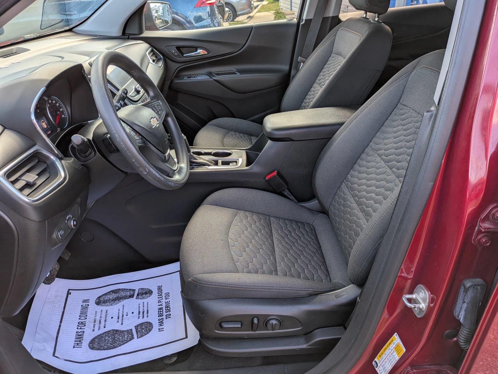 Used 2020 Chevrolet Equinox LT AWD/4WD image 23