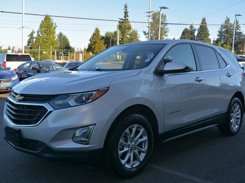 Used 2020 Chevrolet Equinox LT image 3