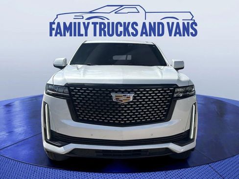 Used 2021 Cadillac Escalade Premium Luxury w/ Driver Assist Tech Package AWD/4WD image 8