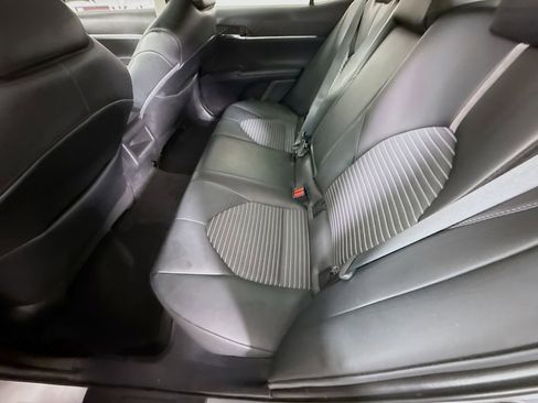Certified 2022 Toyota Camry SE image 25