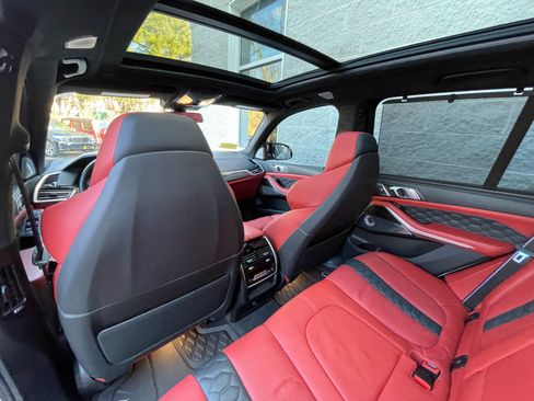 Used 2021 BMW X5 M w/ Competition Package AWD/4WD image 29