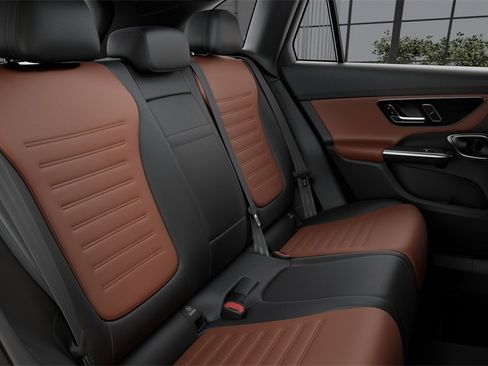 New 2025 Mercedes-Benz GLC 300 4MATIC image 40