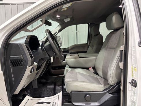 Used 2017 Ford F250 XL w/ Power Equipment Group AWD/4WD image 11