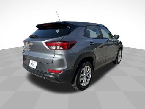 Used 2021 Chevrolet TrailBlazer LS FWD image 6