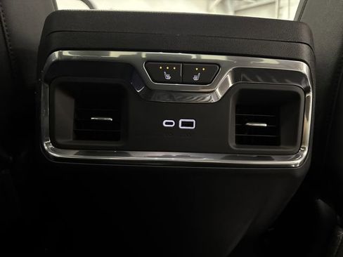 New 2026 Chevrolet Silverado 2500 LTZ w/ LTZ Convenience Package image 37