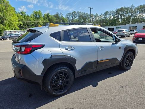 Used 2025 Subaru Crosstrek 2.5i Wilderness w/ Crosstrek Mirror Package AWD/4WD image 8