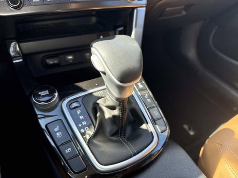 Used 2024 Kia Seltos SX w/ SX Sunroof Package image 26