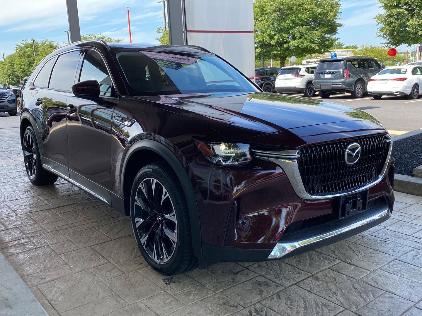 Used 2024 MAZDA CX-90 Plug-In Hybrid w/ Premium Pkg AWD/4WD image 3