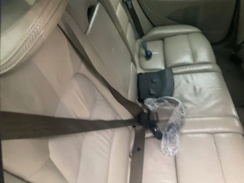 Used 2008 Volvo XC70 3.2 image 33