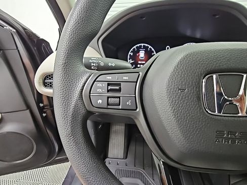 New 2026 Honda HR-V LX image 24