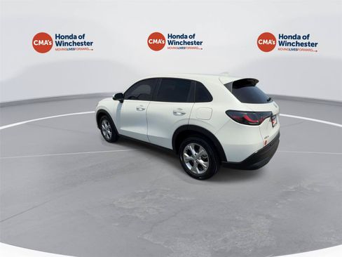 Certified 2025 Honda HR-V LX image 9