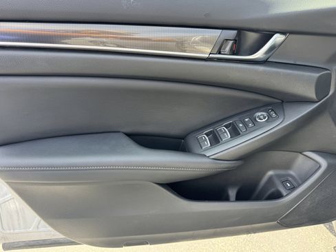 Used 2022 Honda Accord Sport image 20