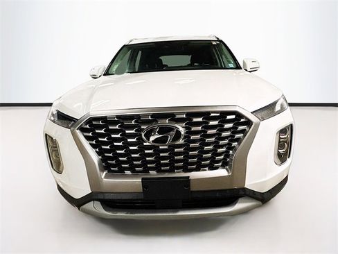 Used 2022 Hyundai Palisade SEL image 2