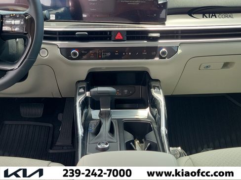 New 2026 Kia Sorento S FWD image 18