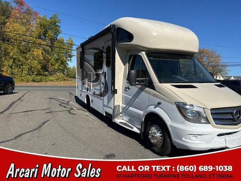 Used 2016 Mercedes-Benz Sprinter 3500 image 10