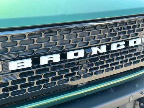 Used 2022 Ford Bronco Wildtrak AWD/4WD image 9
