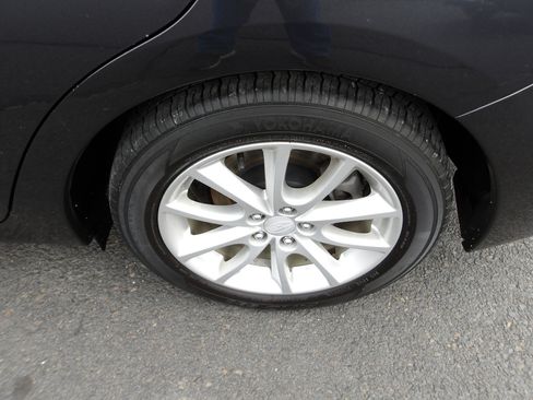 Used 2014 Subaru Impreza 2.0i Premium w/ All-Weather Package w/CVT image 23