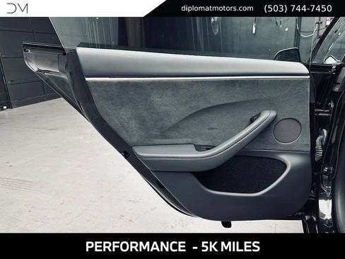 Used 2025 Tesla Model 3 Performance AWD/4WD image 27