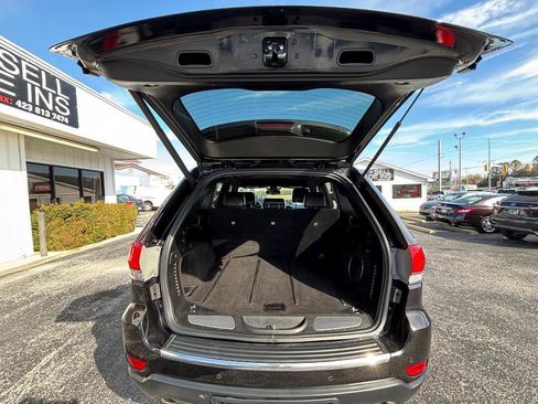 Used 2014 Jeep Grand Cherokee Limited w/ Trailer Tow Group IV image 27