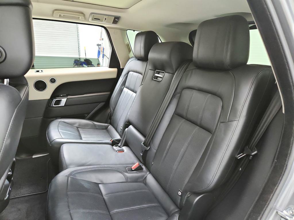 Used 2021 Land Rover Range Rover Sport HSE Silver Edition AWD/4WD image 25