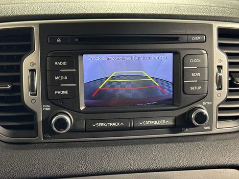 Used 2019 Kia Sportage LX AWD/4WD image 33