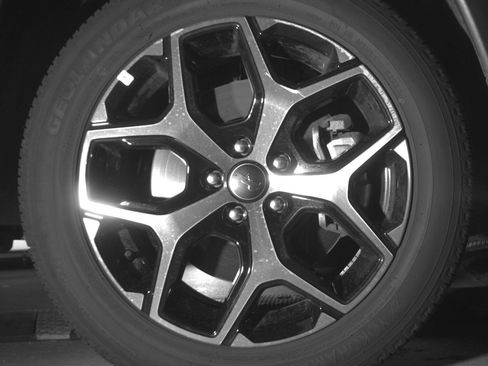 Used 2025 Jeep Compass Limited image 13