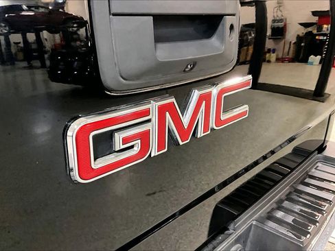 Used 2015 GMC Sierra 3500 SLT w/ Duramax Plus Package image 34