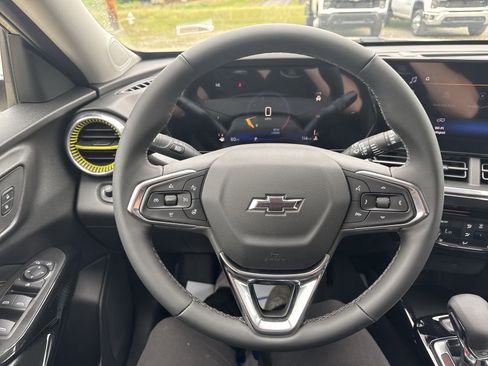 New 2026 Chevrolet Trax ACTIV w/ Driver Confidence Package FWD image 14