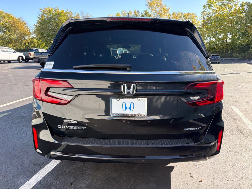 Certified 2025 Honda Odyssey Sport-L image 4