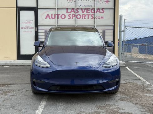 Used 2022 Tesla Model Y Performance AWD/4WD image 3