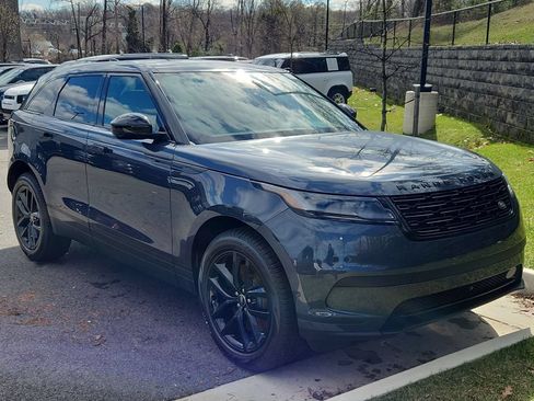 Used 2026 Land Rover Range Rover Velar S AWD/4WD image 10