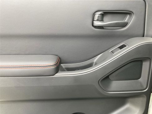 New 2026 Nissan Frontier Pro-X w/ Pro-X Convenience Package image 26