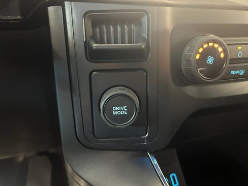 Certified 2021 Ford F150 XL w/ STX Appearance Package RWD image 19