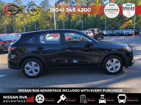 Used 2025 Honda HR-V LX image 4