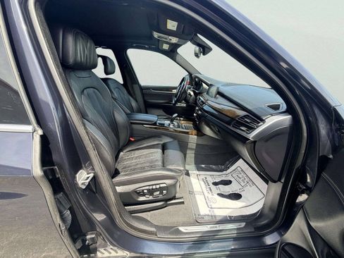 Used 2018 BMW X5 xDrive50i AWD/4WD image 30