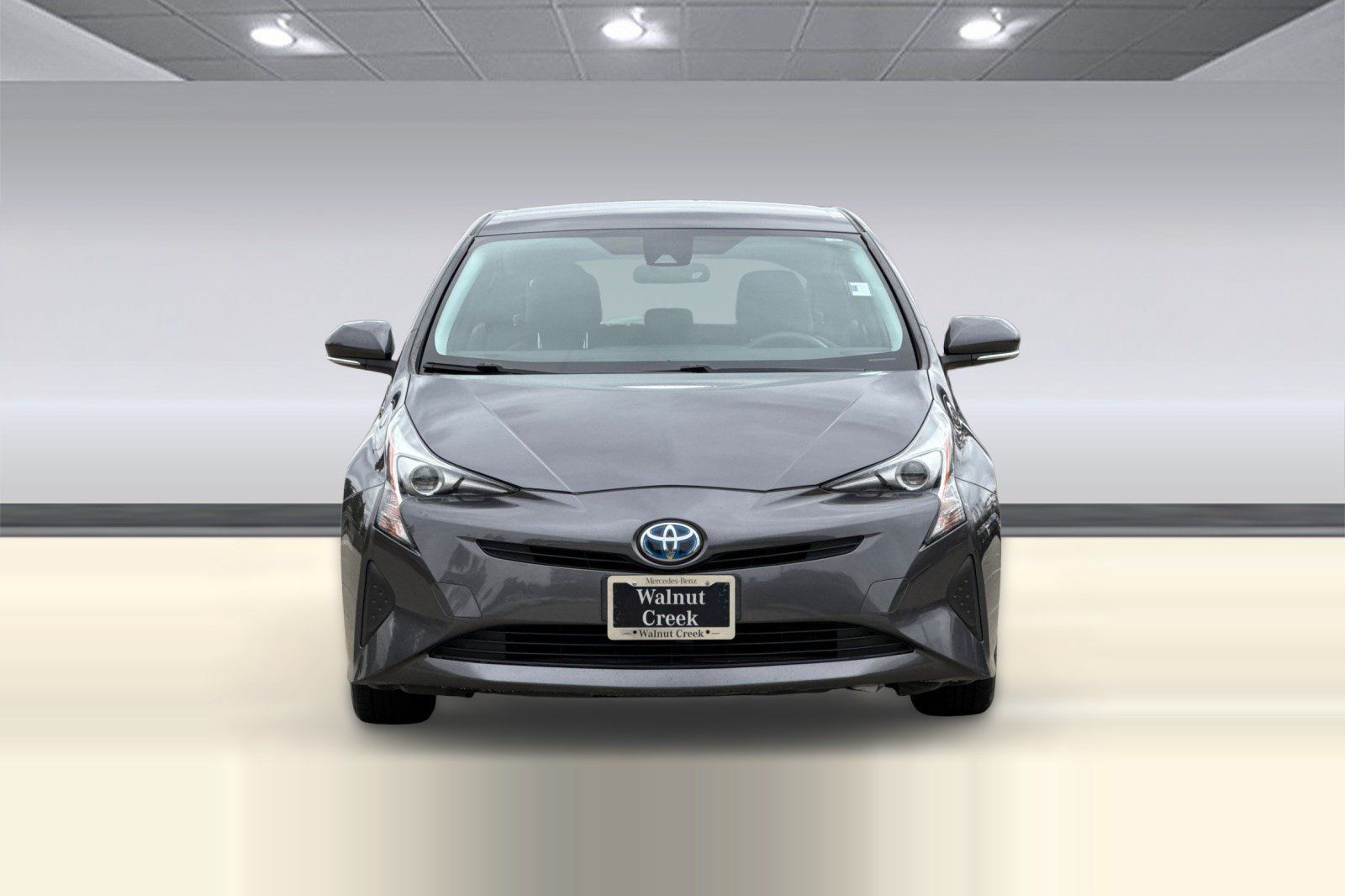 Used 2018 Toyota Prius One FWD image 6