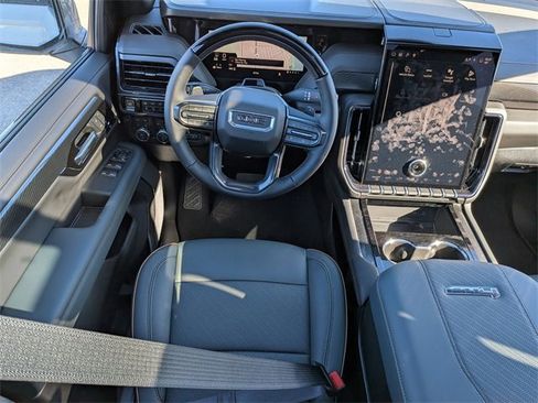 New 2026 GMC Yukon AT4 w/ AT4 Premium Plus Package image 18