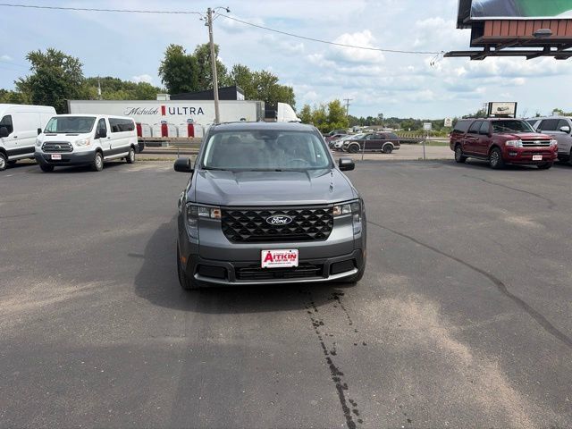 Used 2026 Ford Maverick XLT AWD/4WD image 2