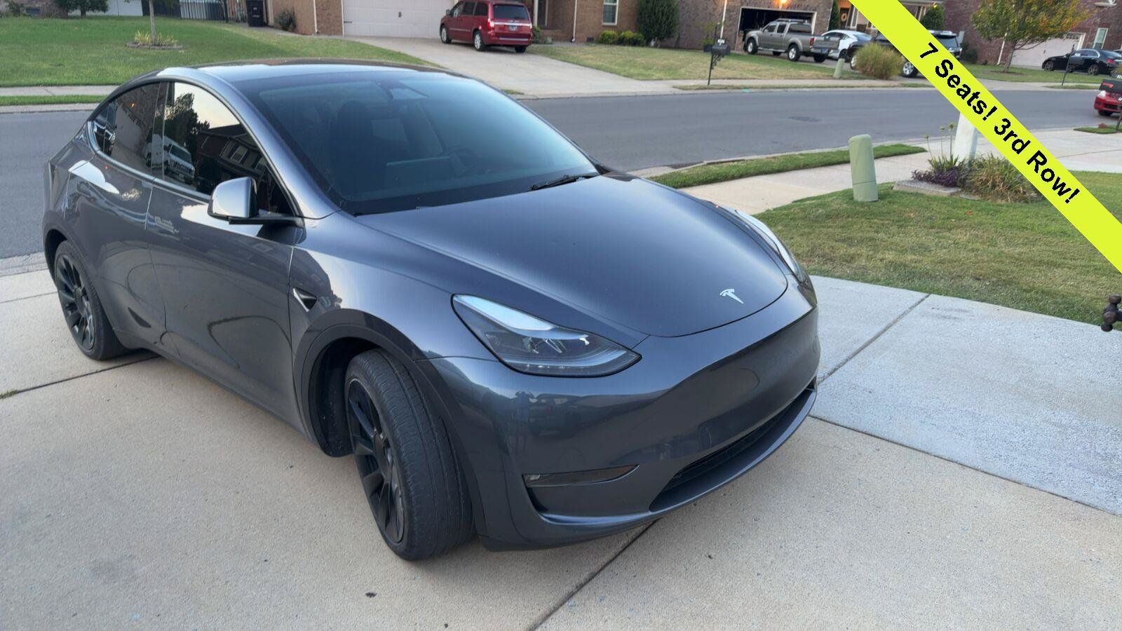 Used 2023 Tesla Model Y Long Range AWD/4WD image 2