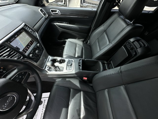 Used 2018 Jeep Grand Cherokee Limited w/ Trailer Tow Group IV AWD/4WD image 29