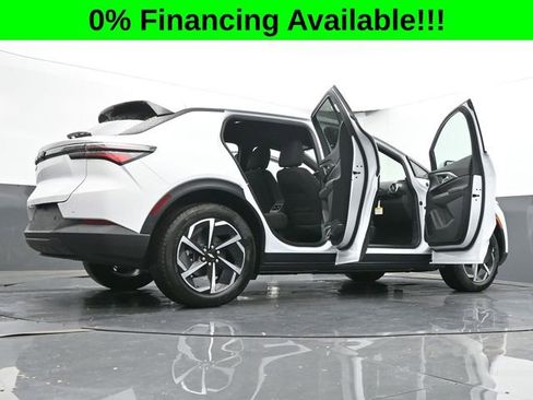 New 2026 Chevrolet Equinox EV LT image 63