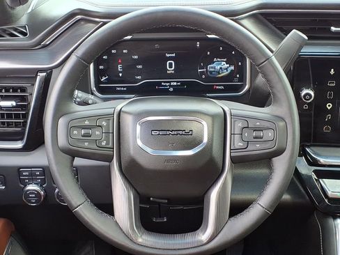 Used 2025 GMC Sierra 3500 Denali Ultimate AWD/4WD image 34