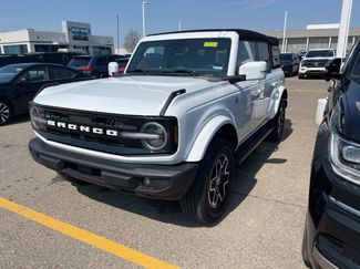 Used 2023 Ford Bronco Outer Banks video 1