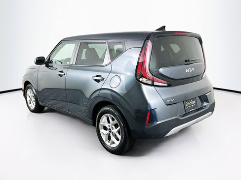 Used 2025 Kia Soul LX w/ LX Technology Package image 5