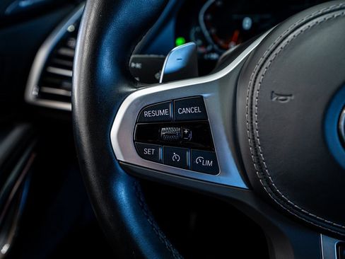 Used 2023 BMW X6 xDrive40i w/ M Sport Package image 47