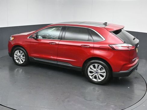 Certified 2022 Ford Edge Titanium w/ Class II Trailer Tow Package image 48